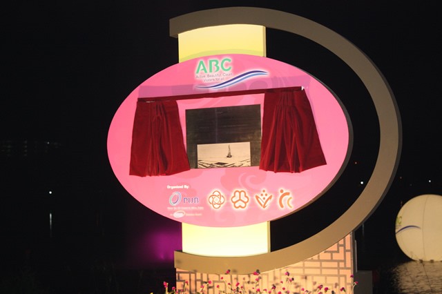 Open at Jurong Lake for ABC Event cum Mid Autumn Celebrations in 2010